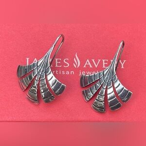 James Avery Ginkgo Leaf Earrings Retired